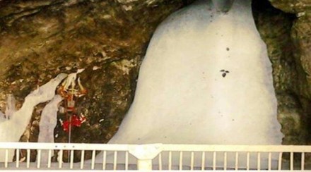 Till 10 am on Sunday, 40,233 pilgrims visited the holy cave shrine and had 'darshan' of the naturally formed ice-shivlingam. (IE)
