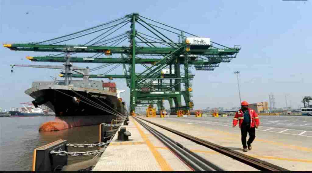Various companies are currently in talks with the authorities to utilize the railway lines for their cargo handling activities.