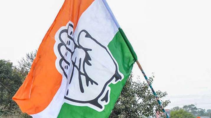 As on Monday morning, five of the Congress MLAs, in the 40-member Goa Assembly, were with the party, while five others remained out of reach.(Photo/India TV)