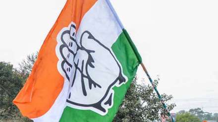 As on Monday morning, five of the Congress MLAs, in the 40-member Goa Assembly, were with the party, while five others remained out of reach.(Photo/India TV)