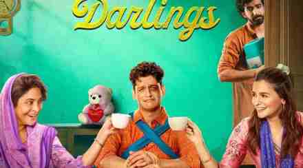 Darlings revolve around a Mumbai-based couple Badrunissa (Alia) and Hamza (Vijay).