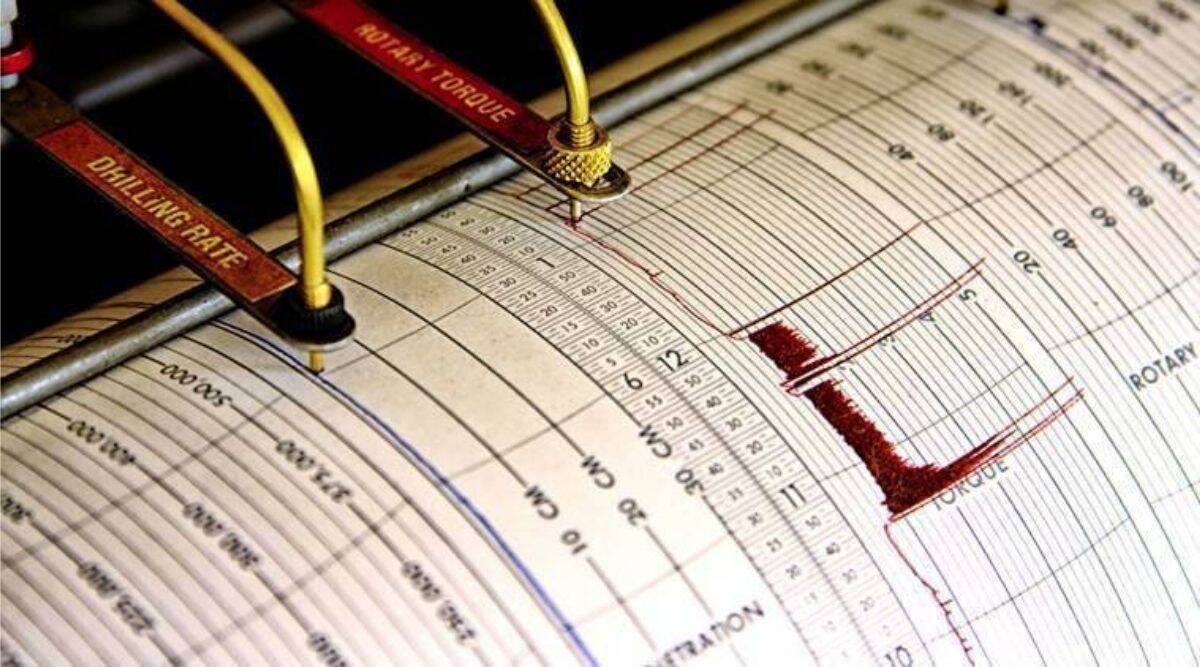 KSNDMC Director Manoj Rajan said, as per the Seismic Intensity map of the said earthquake from the epicentre, the intensity observed is moderate and the tremor might be felt up to a radial distance of 30-40 kms from the epicentre. (File photo: IE) KSNDMC Director Manoj Rajan said, as per the Seismic Intensity map of the said earthquake from the epicentre, the intensity observed is moderate and the tremor might be felt up to a radial distance of 30-40 kms from the epicentre. (File photo: IE)
