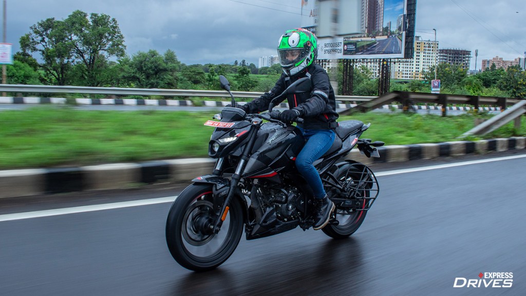 monsoon motorcycle riding tips