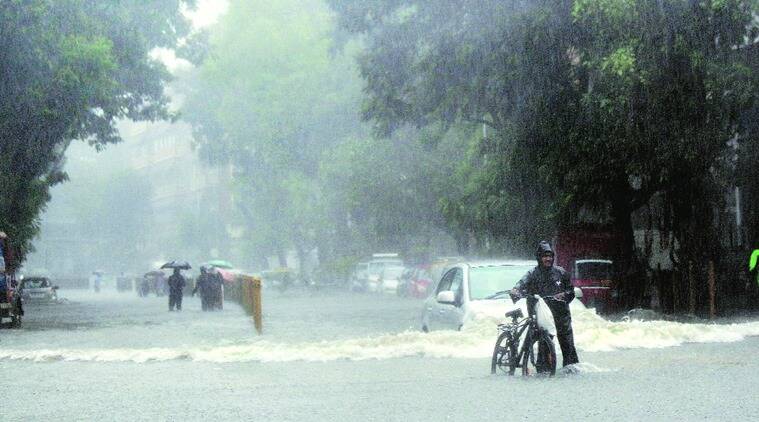 Very heavy rains lashed Valsad and Navsari districts on Saturday night and Sunday morning