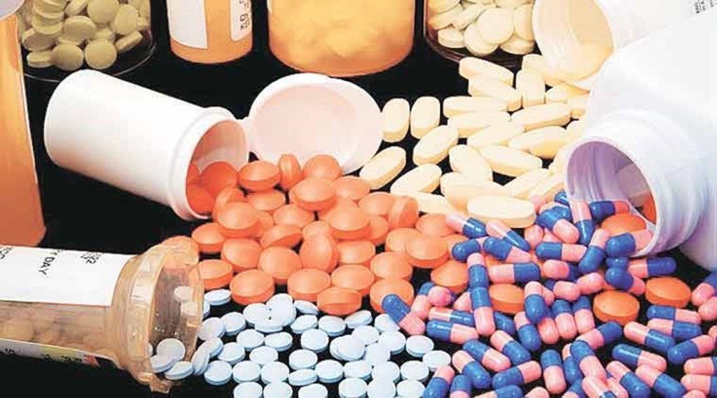 With the USFDA unable to conduct physical inspections due to the pandemic-induced restrictions, both the pace of ANDA approvals and issuance of warning letters to Indian pharmaceutical companies were lower over the past two years.