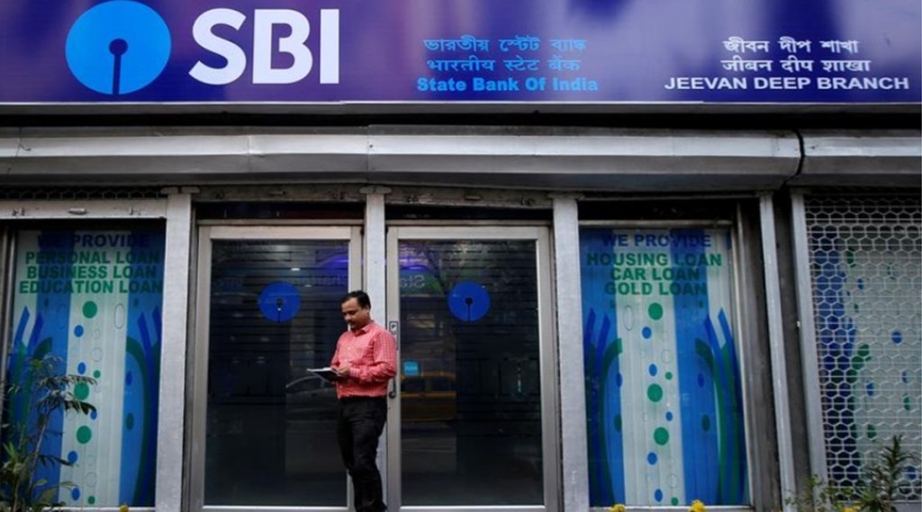 The company’s interest income improved 20% y-o-y to Rs 1,387 crore while income from fees and services increased by 40% y-o-y to Rs 1,538 crore in Q1FY23.