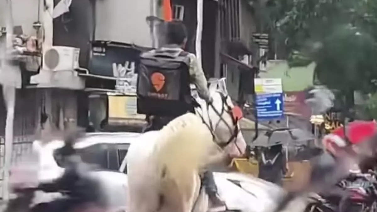 Swiggyman on horse Swiggyman on horse