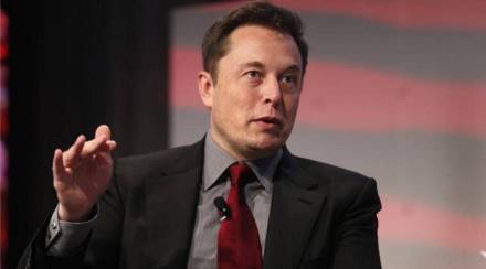 Back in April, Musk pledged to pay USD 54.20 a share for Twitter, which agreed to those terms after reversing its initial opposition to the deal. (File photo: IE)
