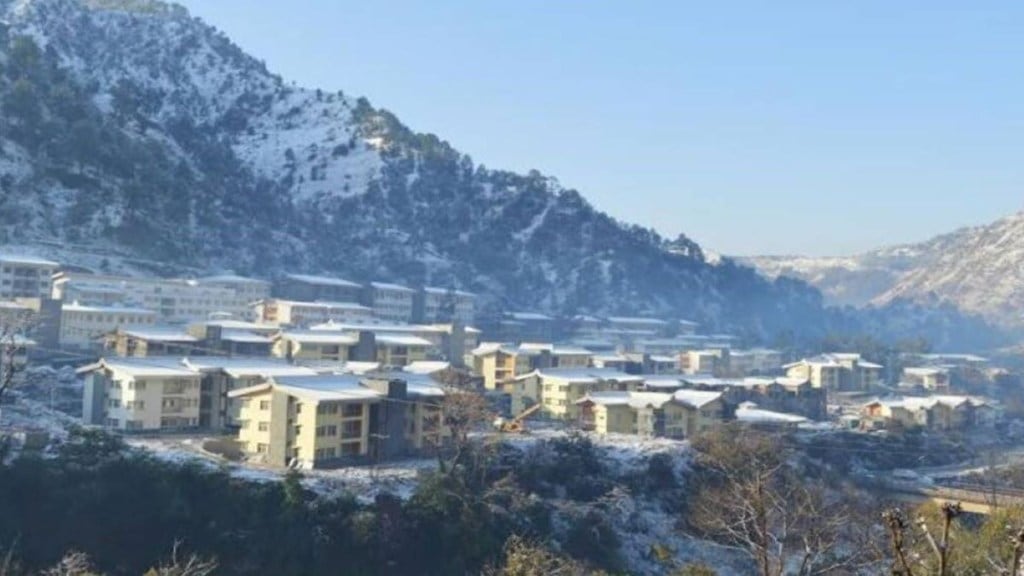 The programme aims to equip students with practical knowledge pertaining to the electric transport industry.