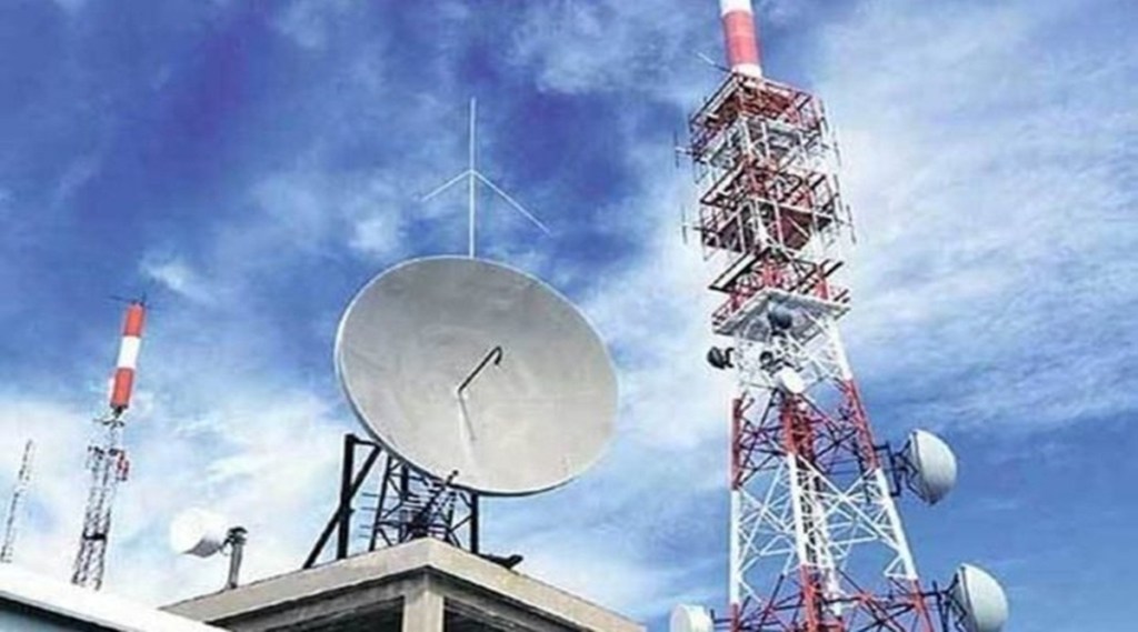 The other two reasons for lower collection will be the decision not to levy spectrum usage charge (SUC) on the spectrum bought in the auctions, and the four year moratorium for payment of deferred installments on spectrum bought in the previous auctions.
