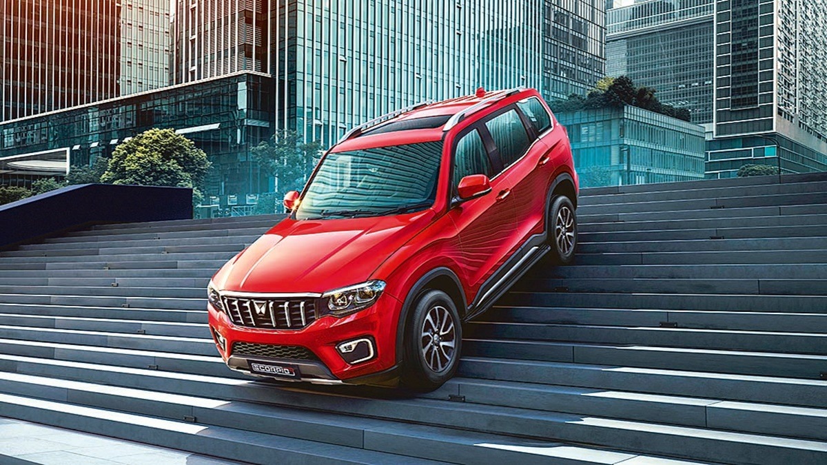 Due to Q1 earnings miss, we have lowered FY23 EPS by 3% while maintaining FY24 EPS. Maintain Buy, with a revised TP of Rs 1,416/sh (earlier at Rs 1,390/share) as we roll forward to June 2024 estimates.