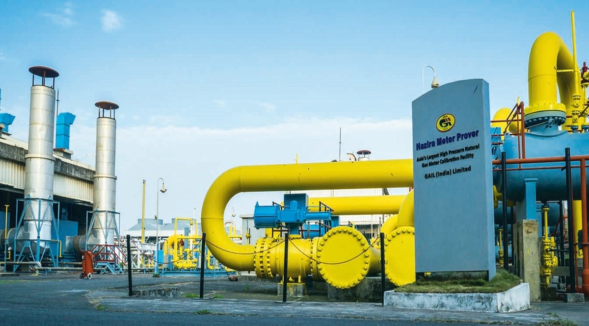 Also, the current environment of weak naphtha spreads over crude is hurting the relative attractiveness of its gas-based petrochemical plant.