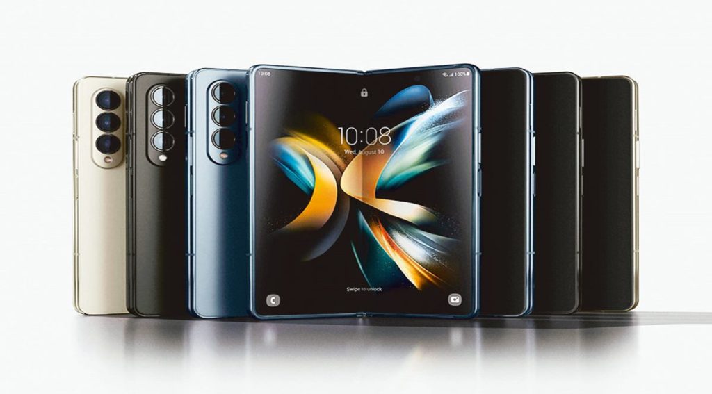 Both phones come with various improvements over the previous generation, including the latest Qualcomm flagship processor, and better cameras and battery life. Samsung has also improved multitasking on these phones.