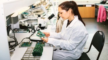 This will be a hybrid programme encompassing theory, industry-relevant use cases and practical classes on SoC Architecture, Analog Design, Design Architecture, Verilog/System Verilog, Verification & Validation, RISC-V and DFT Basics.