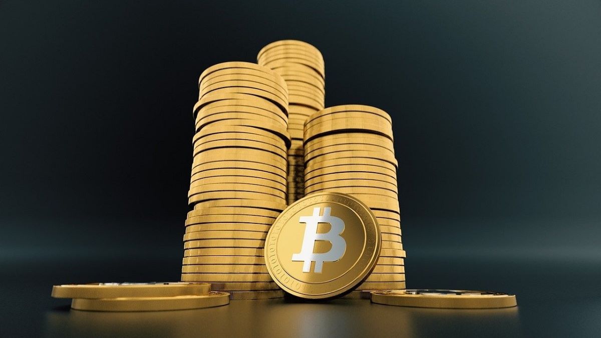 For tokenomics, one needs to take into account the total number of tokens in circulation For tokenomics, one needs to take into account the total number of tokens in circulation