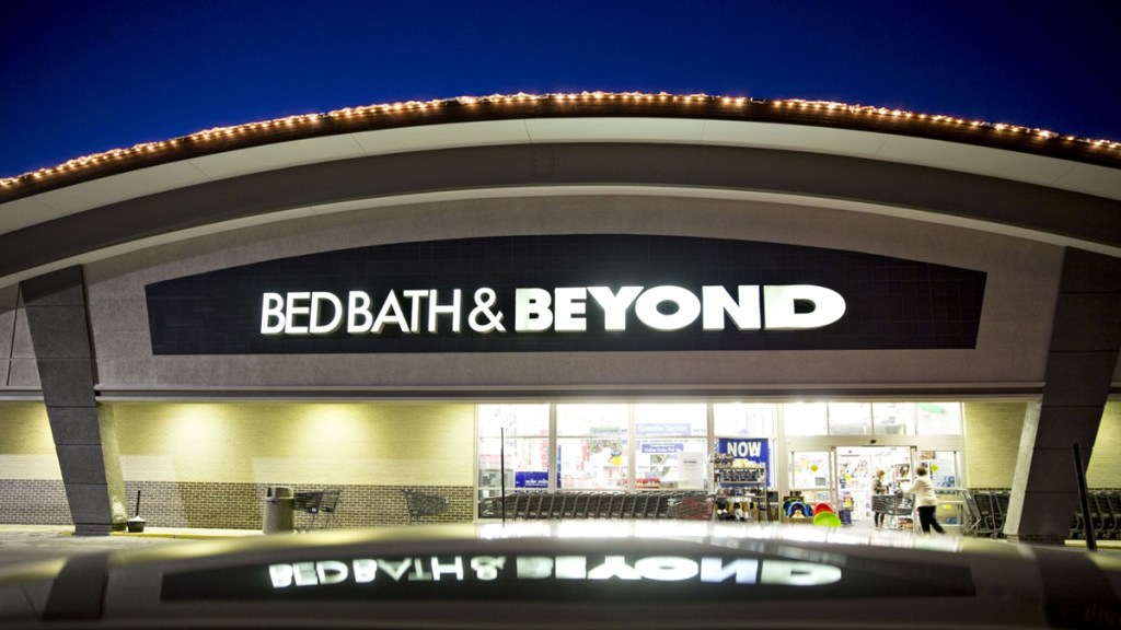 While retail traders have been fueling the surge in Bed Bath & Beyond shares, the company’s fundamentals remain dismal. While retail traders have been fueling the surge in Bed Bath & Beyond shares, the company’s fundamentals remain dismal.