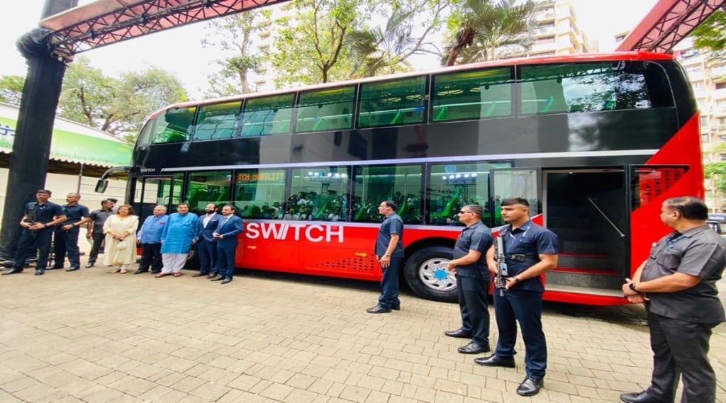 mumbai double decker electric bus