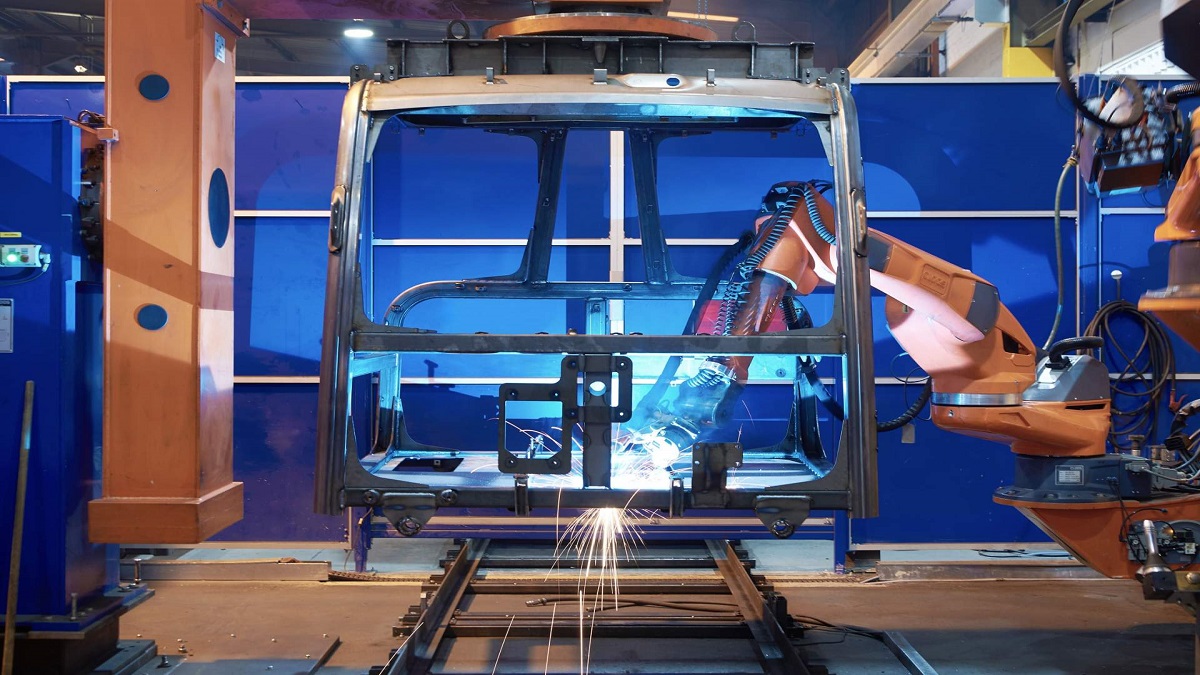 EV Technology Group to acquire UK-based Tier 1 supplier Fablink Group
