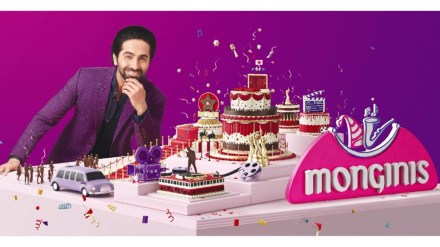 A set of two TV commercials showcases life situations with the actor at the centre.