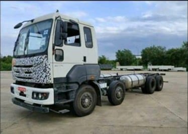 Ashok Leyland's AVTR UF3522 bags ARAI's LNG Fuel Truck CMVR Certificate
