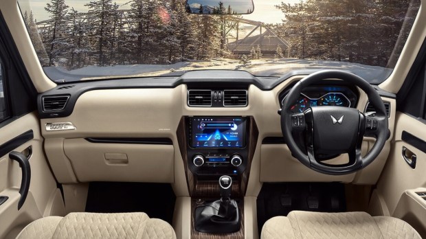  Mahindra Scorpio Classic's Dashboard