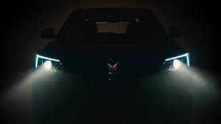 Mahindra-XUV400-teaser