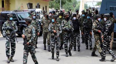 Migrant labourer shot in jammu kashmir