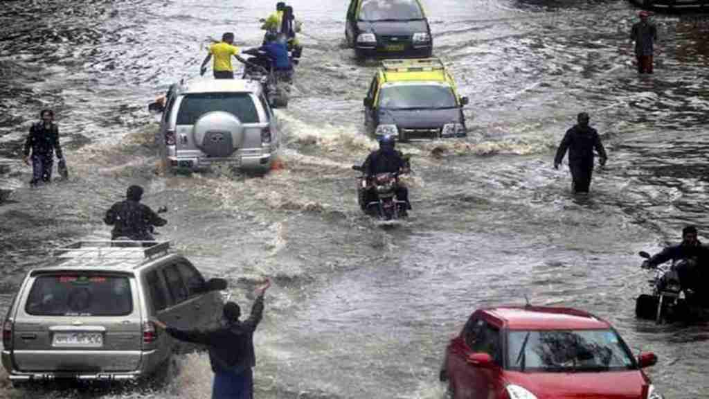In response to the heavy rains, some parts of the state, including Bundelkhand and Jabalpur, have experienced waterlogging. In response to the heavy rains, some parts of the state, including Bundelkhand and Jabalpur, have experienced waterlogging.