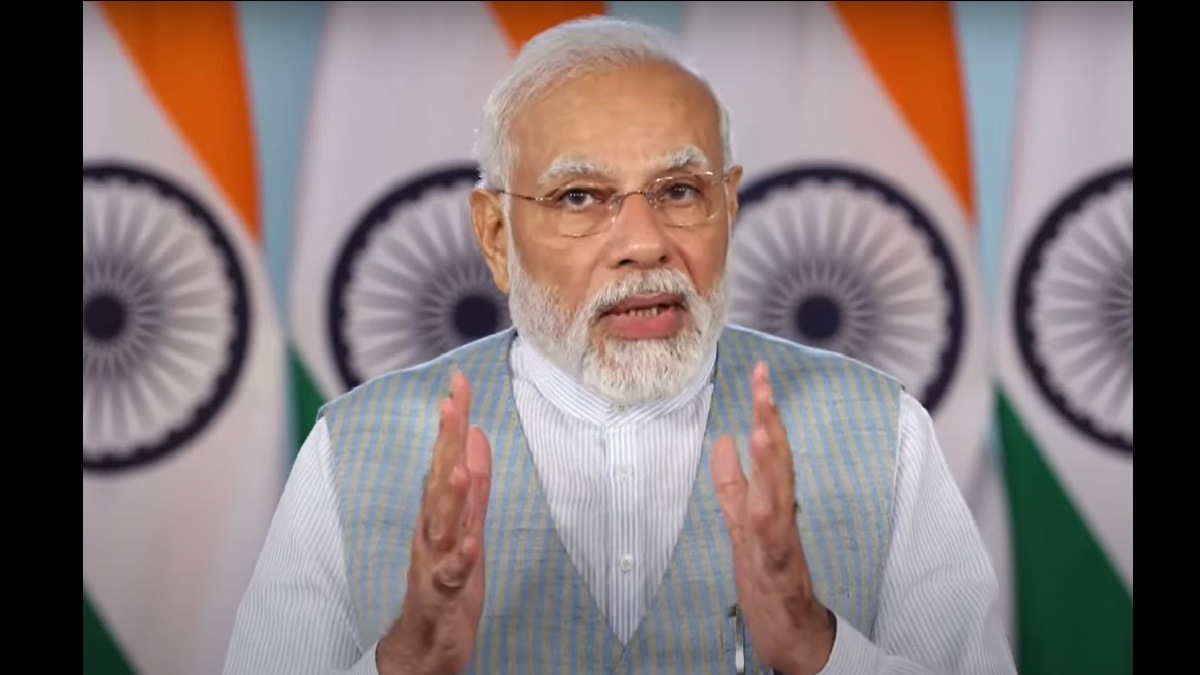 PM Modi interacted with students from different institutes and schools.