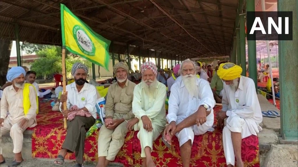 Samyukt Kisan Morcha to hold protest against the central government over various demands today. (Photo: ANI) Samyukt Kisan Morcha to hold protest against the central government over various demands today. (Photo: ANI)