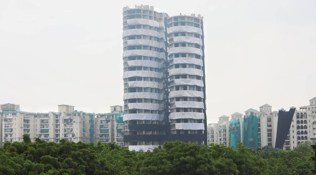 Supertech Twin Towers demolotion