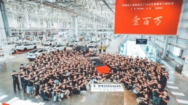 Tesla stocks split in 3:1 ratio