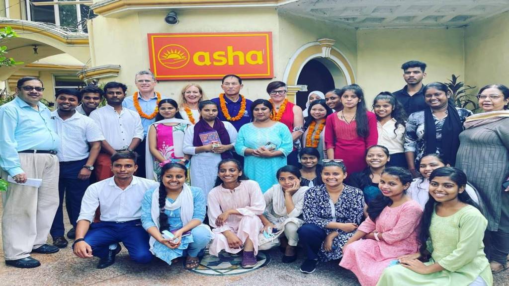 A senior executive delegation from UQ, led by Rongyu Li, deputy vice chancellor (Global Engagement) visited Asha in August 2022.