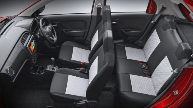 The new Alto K10's interior features a black dash, dual-tone seats finished in black and grey, and circular air vents that compliment the exterior design. Also, Maruti Suzuki has worked on maximising the interior space, especially shoulder, head, and knee room.