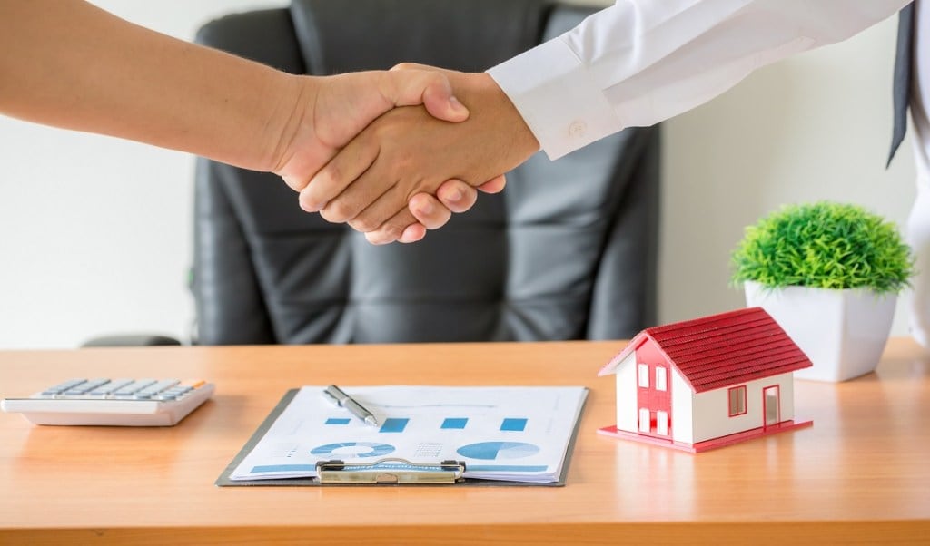 manage your money, home loan, interest payment, prepayment, principal amount, loan tenure, home buying, real estate, residential, commercial real estate, documentation, tax, tax deduction, EMI