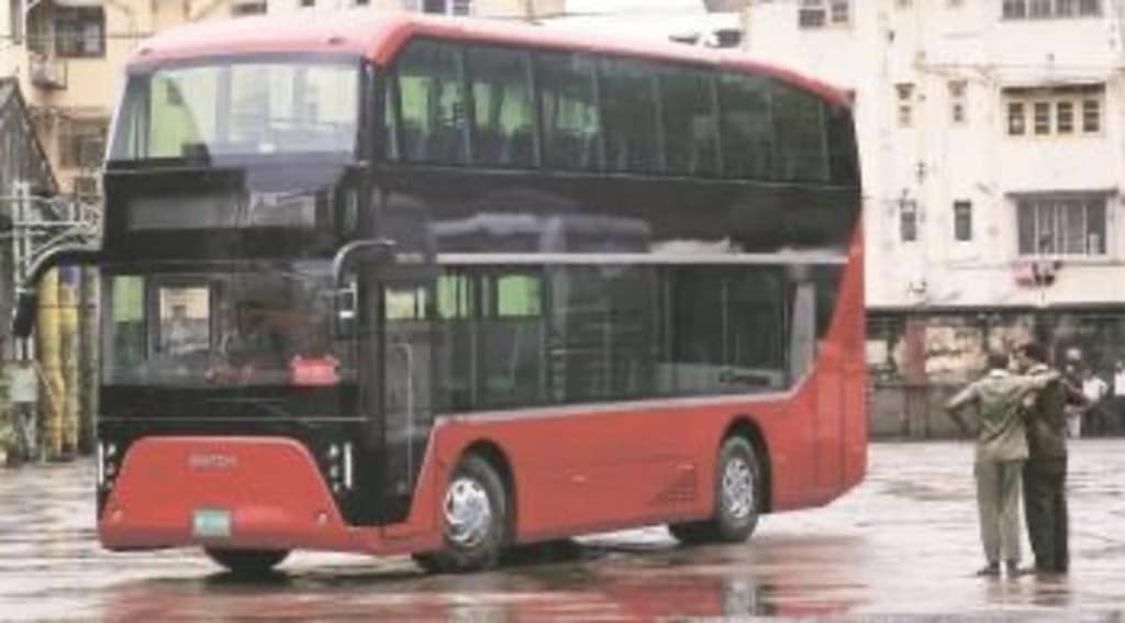 double-decker e-bus