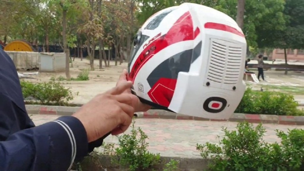 Delhi-based anti-pollution helmet start-up partners top two-wheeler OEM to commercialise product