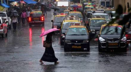 The IMD has issued an orange alert in other parts of the state including Marathwada, south-central Maharashtra, and south Konkan. (IE)