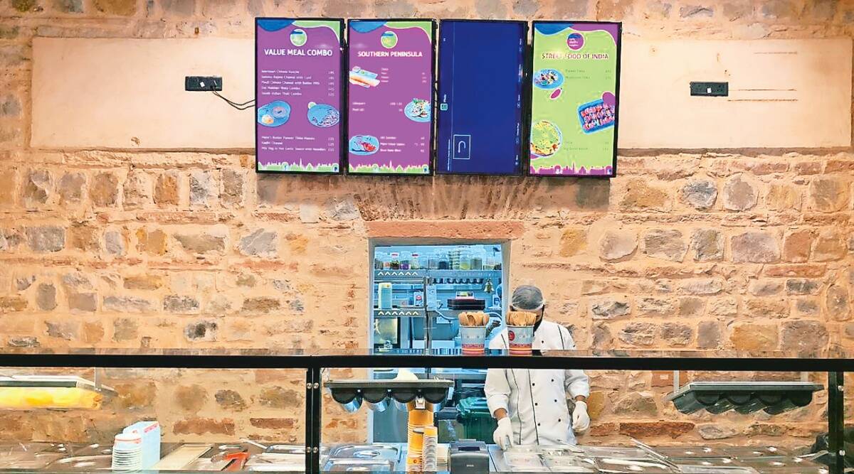 redfort cafe delhi heights