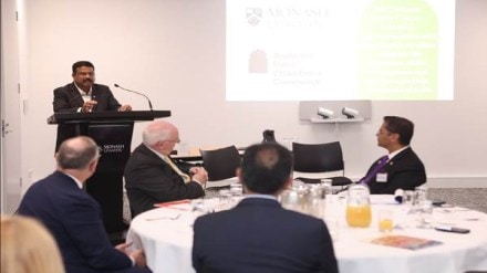 The Minister also interacted with the representatives of Australian Government academicians of Monash University.
