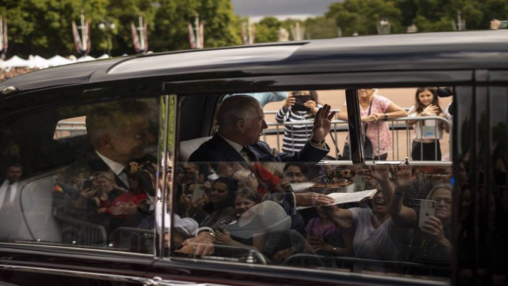 The Accession Council is formed of members of the Privy Council — mostly past and present politicians, including all living prime ministers, as well as Church of England leaders and senior royals — and other ceremonial leaders, such as the Lord Mayor of London.