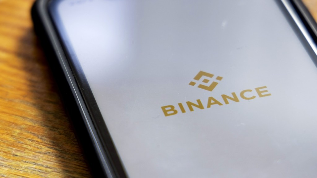 Reportedly, Binance and its now-bankrupt former rival FTX handle customer deposits is under close scrutiny Reportedly, Binance and its now-bankrupt former rival FTX handle customer deposits is under close scrutiny