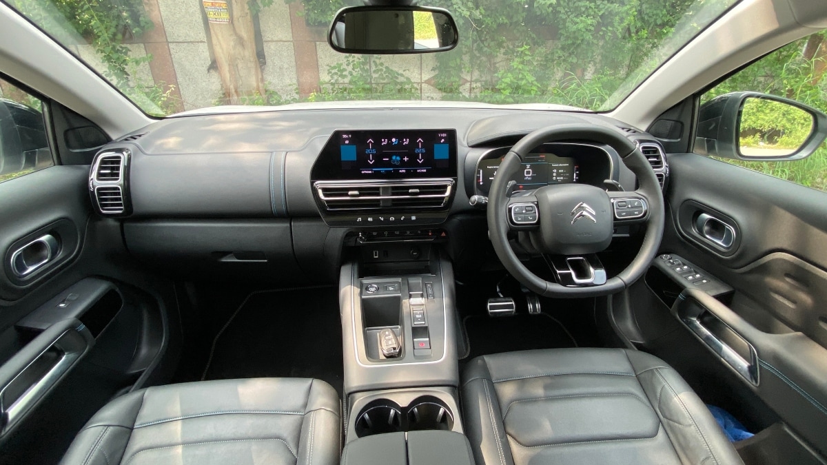 On the inside, the Citroen C5 Aircross gets a major overhaul along with a bunch of new features. The SUV sports a new layout for the dashboard with a 10.0-inch touchscreen infotainment system. It gets Android Auto & Apple CarPlay connectivity.
