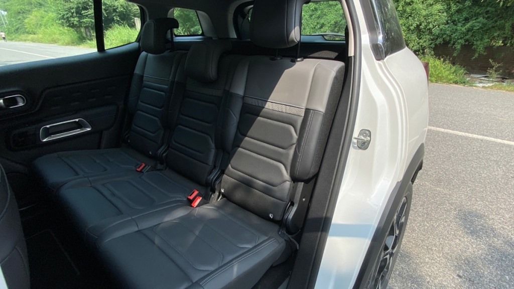 MoRTH issues draft rules for mandatory rear seat belt alarms