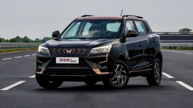 Mahindra XUV400 Electric SUV India debut LIVE Updates