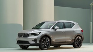 Volvo XC40 facelift launch on September 21; All details