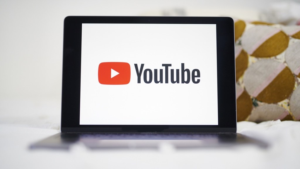 YouTube said it will give all sales from its new service to creators whose videos play in classrooms for the first two years.