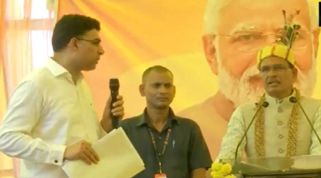 Screengrab of the video tweeted by ANI Hindi