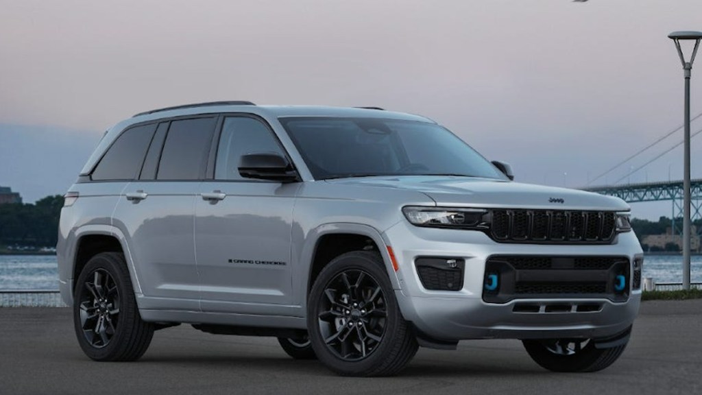 2023 Jeep Grand Cherokee 4xe 30th Anniversary Edition is here