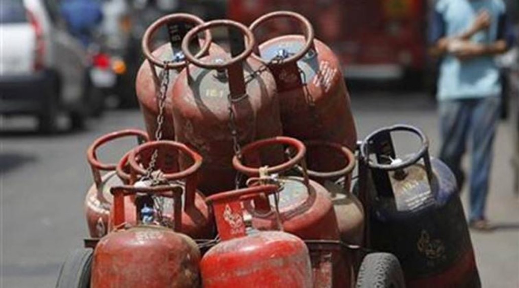 LPG, LPG subsidy, cooking gas, modi govt, fuel, OMC